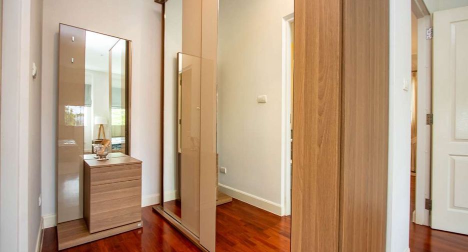 À vendre 4 chambres maison à San Kamphaeng, Chiang Mai