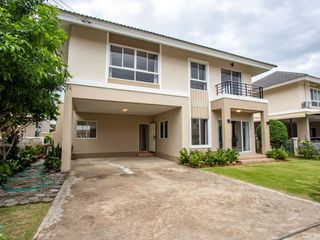 À vendre 4 chambres maison à San Kamphaeng, Chiang Mai