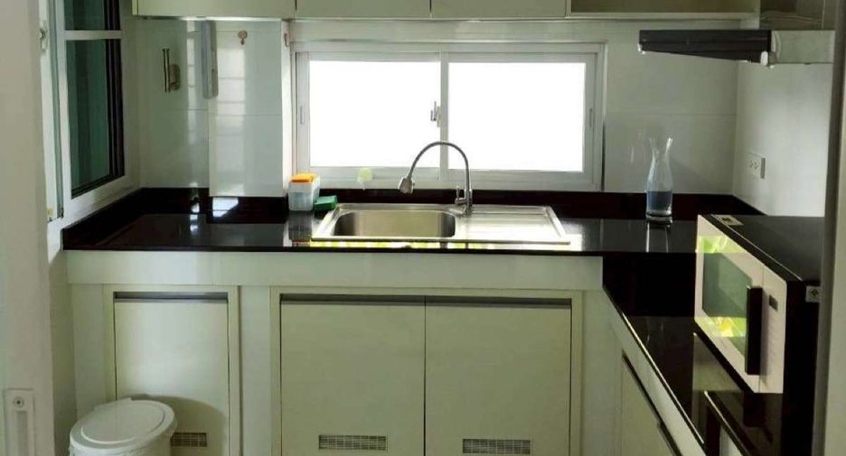 For rent 4 bedrooms house in Doi Saket, Chiang Mai