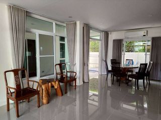 For rent 4 bedrooms house in Doi Saket, Chiang Mai