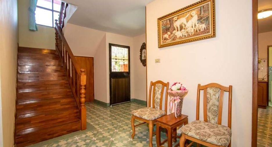 For rent 4 bedrooms house in San Sai, Chiang Mai