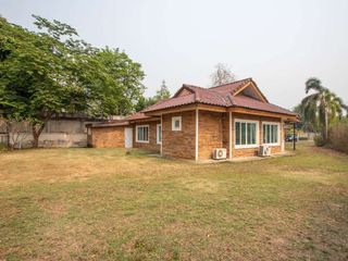 For rent 2 bedrooms house in Doi Saket, Chiang Mai