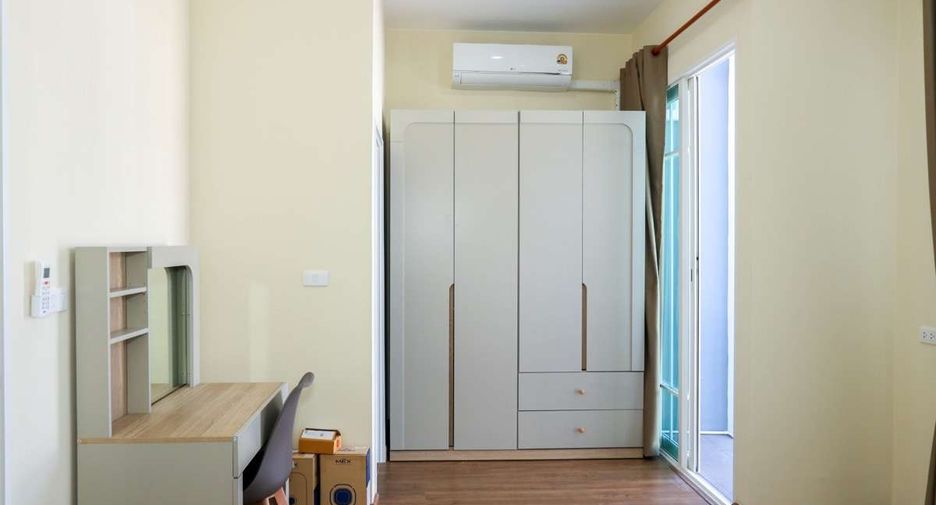For rent 3 bedrooms house in Mueang Chiang Mai, Chiang Mai