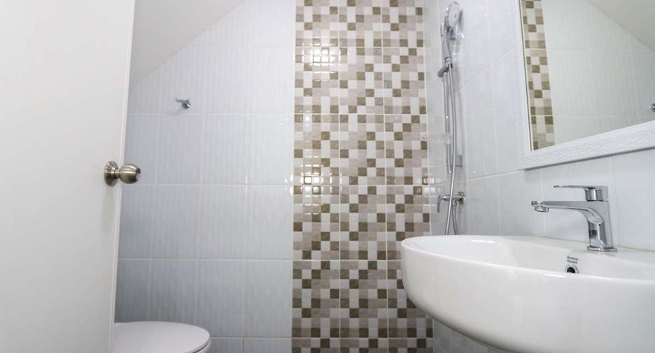 For rent 3 bedrooms house in Mueang Chiang Mai, Chiang Mai