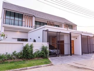 Casa en alquiler de 3 habitaciones en Mueang Chiang Mai, Chiang Mai