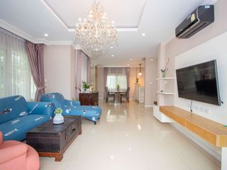 For rent 3 bedrooms house in San Kamphaeng, Chiang Mai