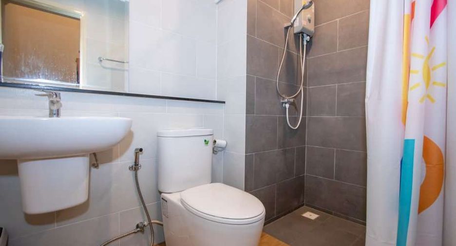For rent 4 bedrooms house in Mueang Chiang Mai, Chiang Mai
