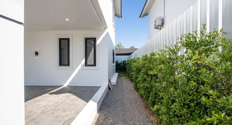 For rent 4 bedrooms house in Hang Dong, Chiang Mai