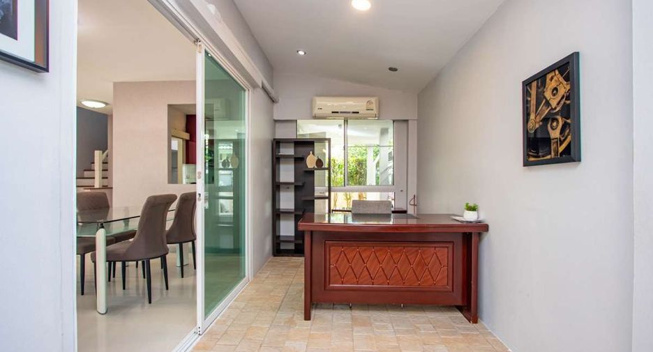 For rent 3 bedrooms house in San Sai, Chiang Mai