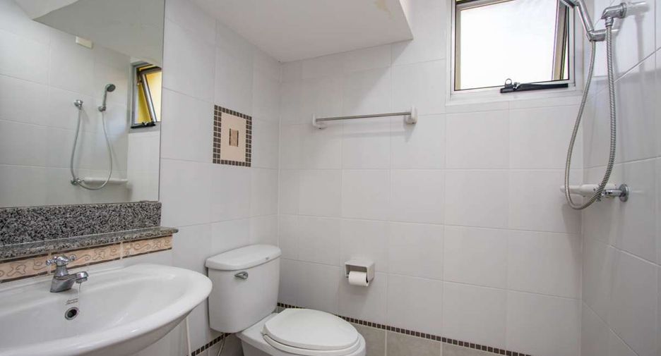 For rent 3 bedrooms house in San Sai, Chiang Mai