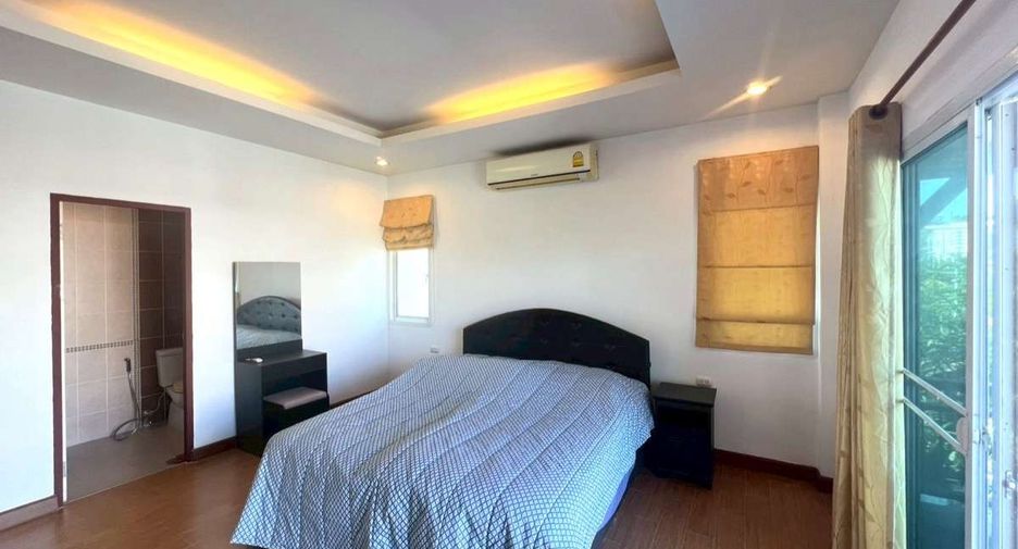 For rent 4 bedrooms house in San Sai, Chiang Mai