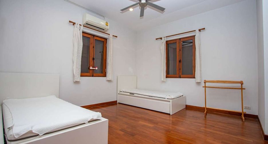 À louer 3 chambres maison à Mueang Chiang Mai, Chiang Mai