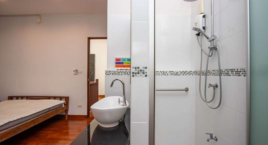 À louer 3 chambres maison à Mueang Chiang Mai, Chiang Mai
