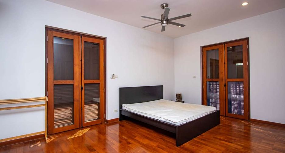 À louer 3 chambres maison à Mueang Chiang Mai, Chiang Mai