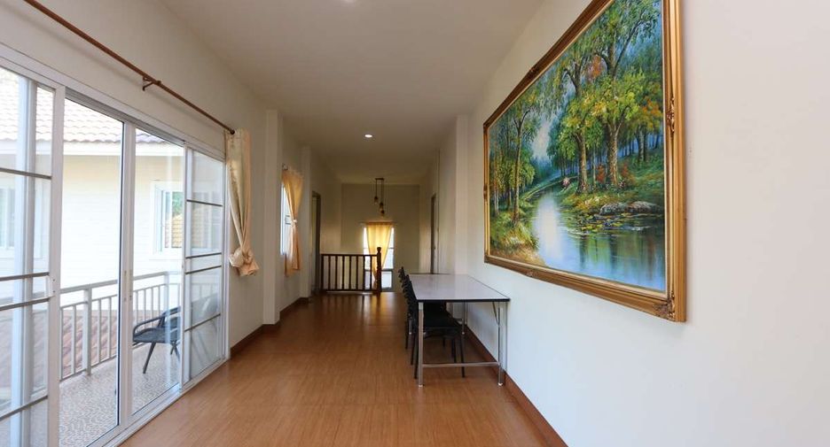 For rent 6 bedrooms house in Mueang Chiang Mai, Chiang Mai