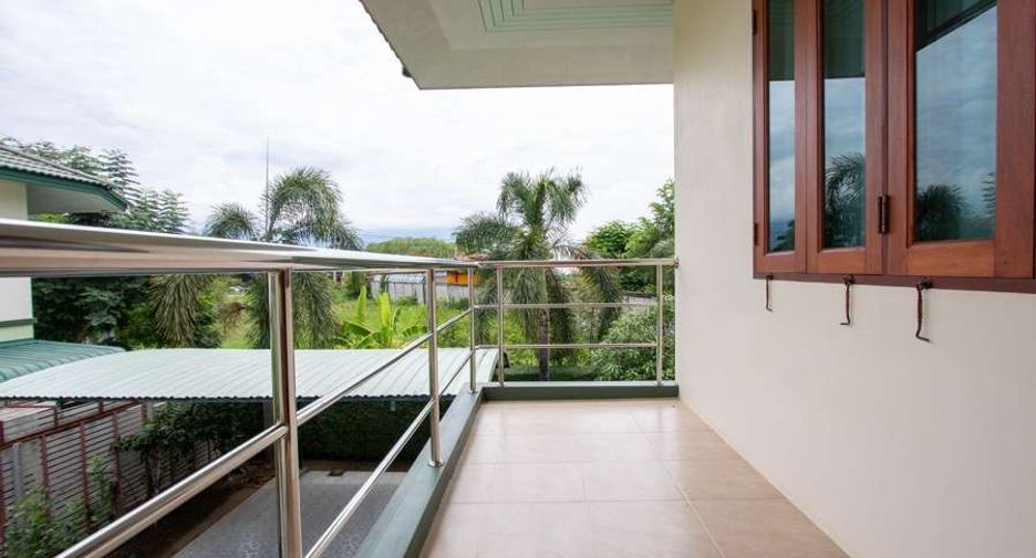 For rent 4 bedrooms house in Mueang Chiang Mai, Chiang Mai