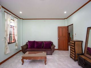 For rent 4 bedrooms house in Mueang Chiang Mai, Chiang Mai