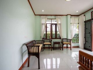 For rent 4 bedrooms house in Mueang Chiang Mai, Chiang Mai
