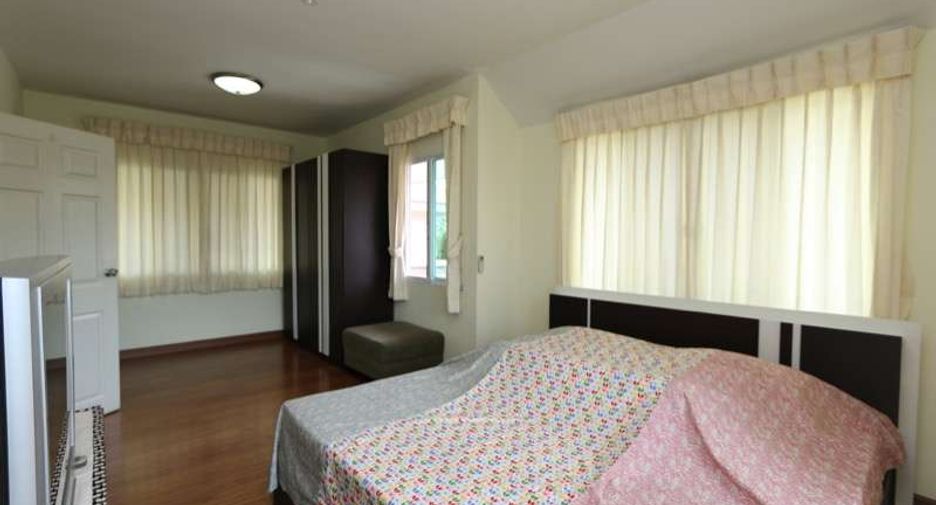 For rent 3 bedrooms house in Doi Saket, Chiang Mai