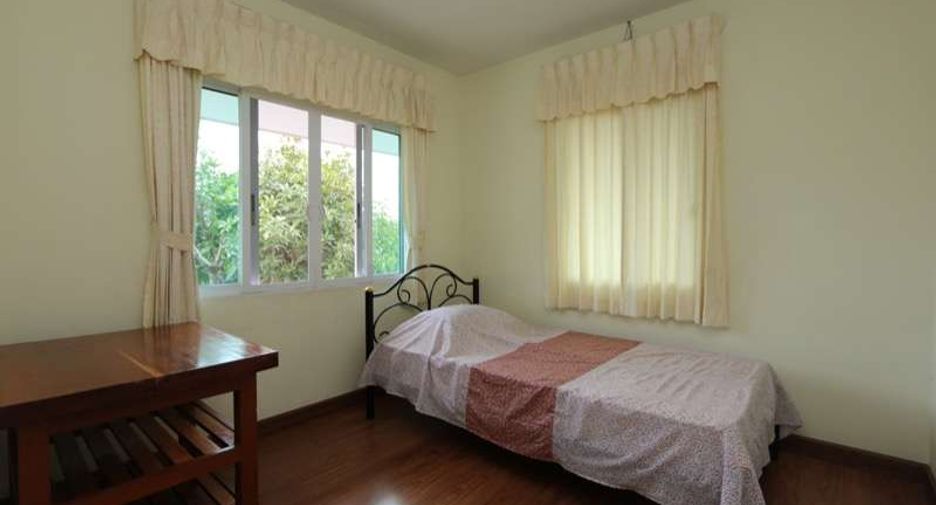 For rent 3 bedrooms house in Doi Saket, Chiang Mai