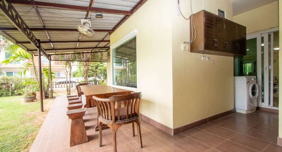 Haus zur Miete mit 4 Zimmer in San Kamphaeng, Chiang Mai