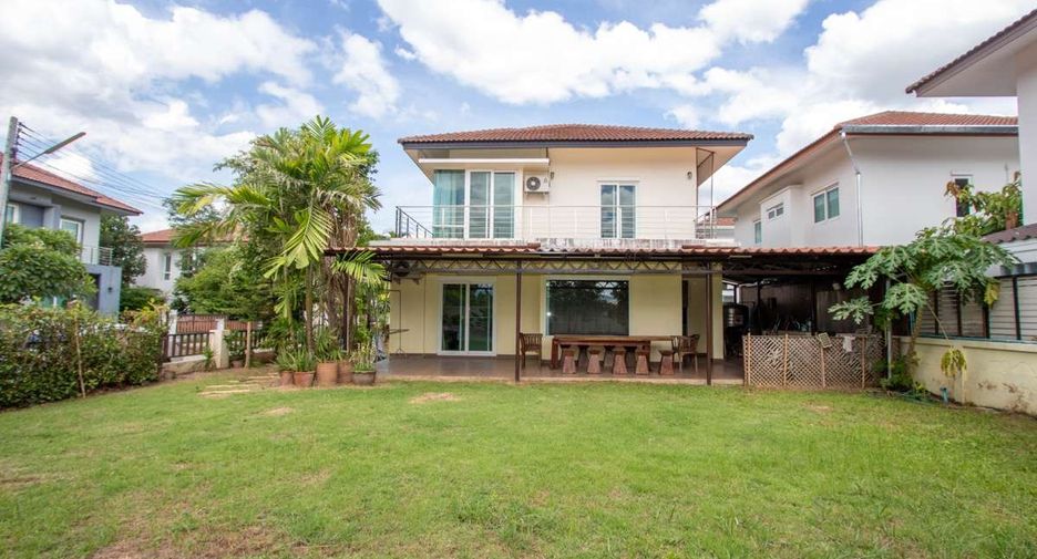 Haus zur Miete mit 4 Zimmer in San Kamphaeng, Chiang Mai