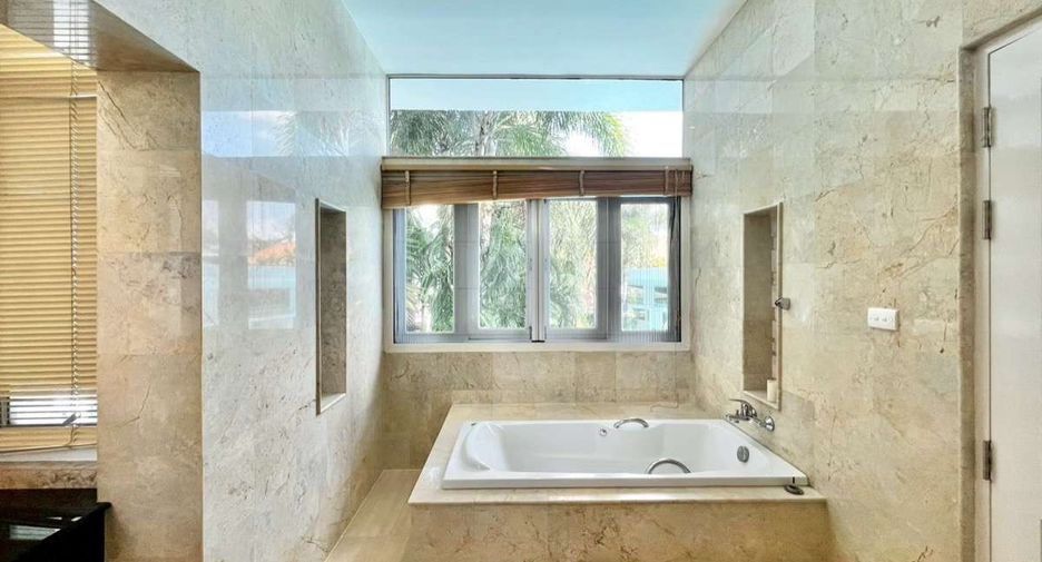 For rent 4 bedrooms house in Hang Dong, Chiang Mai