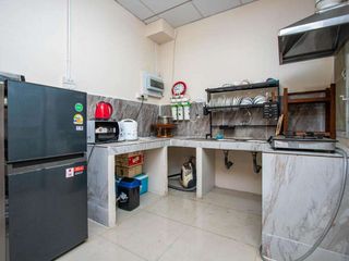 For rent 4 bedrooms house in Mueang Chiang Mai, Chiang Mai