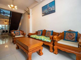 For rent 4 bedrooms house in Mueang Chiang Mai, Chiang Mai