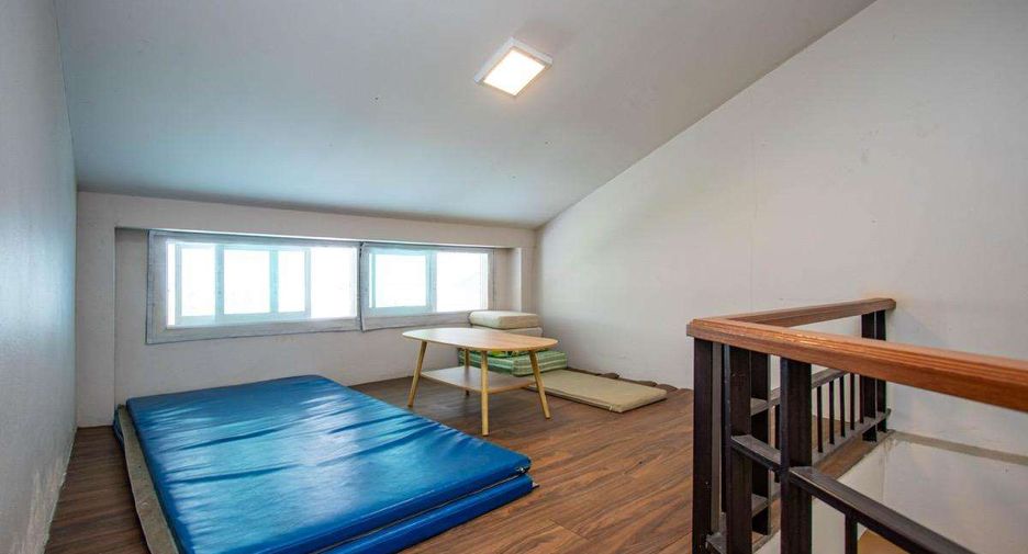 For rent 4 bedrooms house in Mueang Chiang Mai, Chiang Mai
