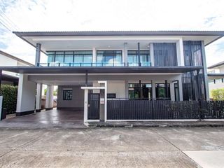 For rent 4 bedrooms house in Saraphi, Chiang Mai