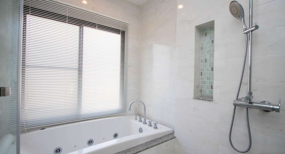 For sale 3 bedrooms house in Hang Dong, Chiang Mai