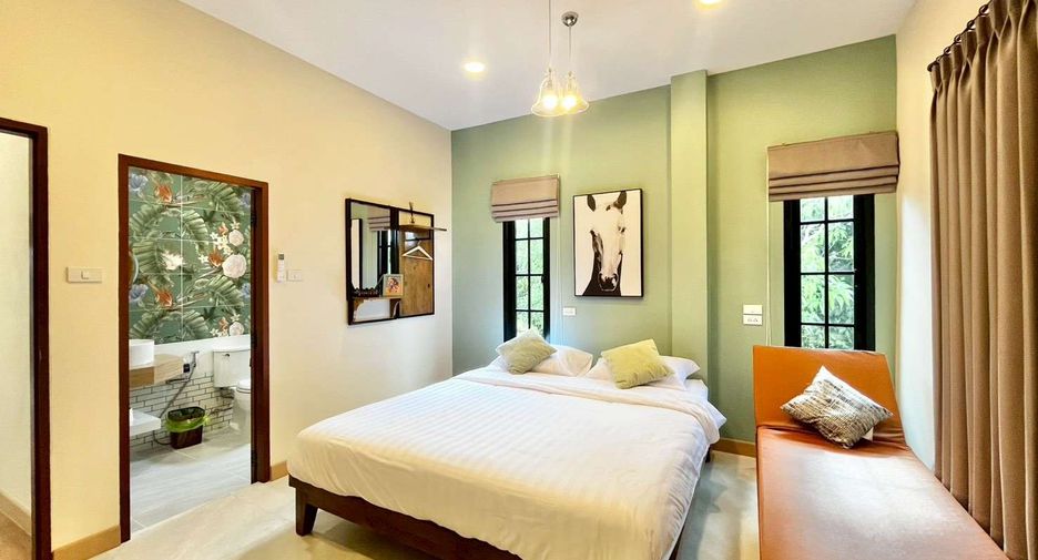 For rent 3 bedrooms house in San Kamphaeng, Chiang Mai