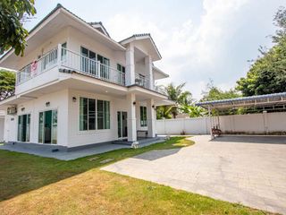 For sale 5 bedrooms house in Hang Dong, Chiang Mai
