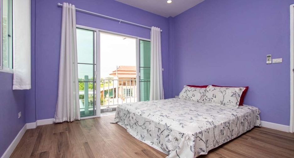 For sale 5 bedrooms house in Hang Dong, Chiang Mai