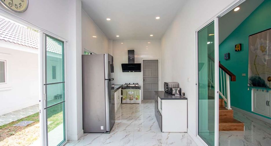 For sale 5 bedrooms house in Hang Dong, Chiang Mai