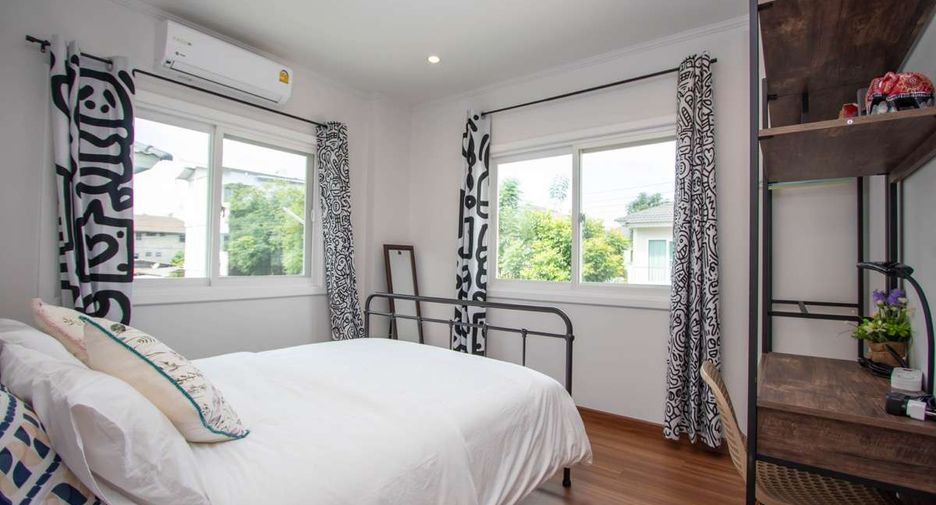 For rent 3 bedrooms house in Mueang Chiang Mai, Chiang Mai