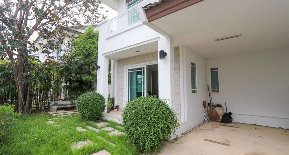 For rent 3 bedrooms house in Mueang Chiang Mai, Chiang Mai