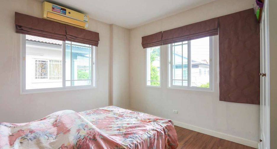 For rent 3 bedrooms house in Mueang Chiang Mai, Chiang Mai
