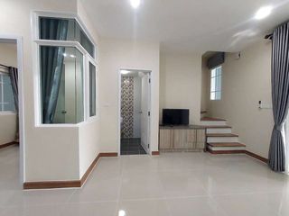 For rent 4 bedrooms house in Mueang Chiang Mai, Chiang Mai