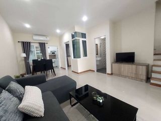 For rent 4 bedrooms house in Mueang Chiang Mai, Chiang Mai