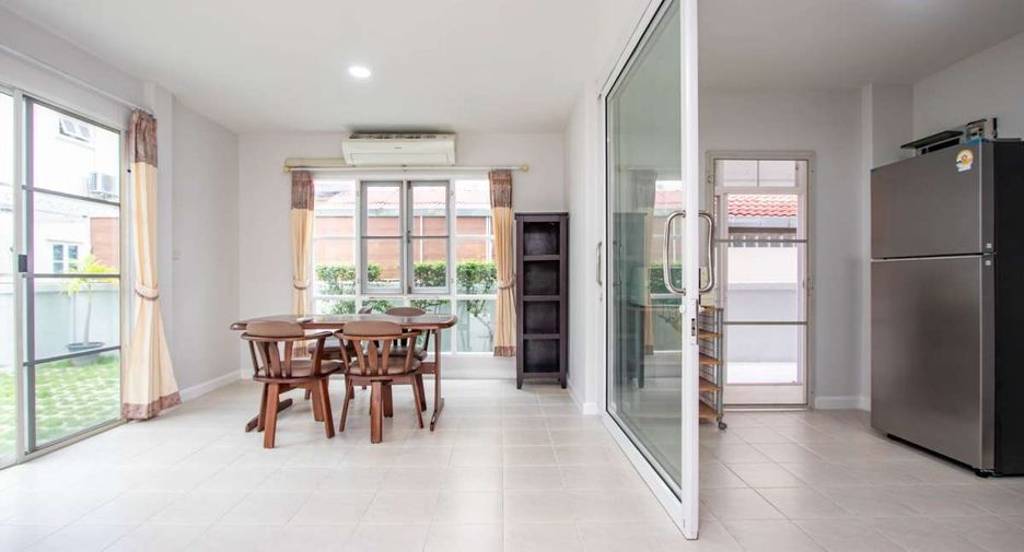 For rent 3 bedrooms house in San Sai, Chiang Mai