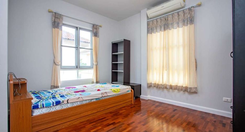 For rent 3 bedrooms house in San Sai, Chiang Mai