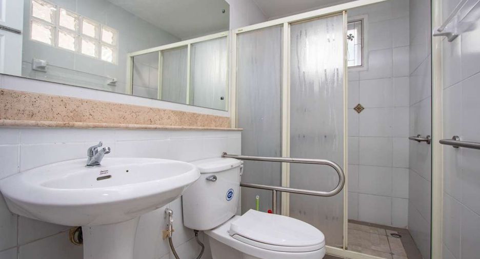 For rent 3 bedrooms house in San Sai, Chiang Mai
