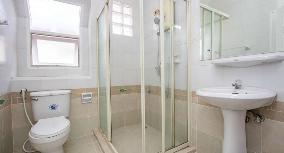 For rent 3 bedrooms house in San Sai, Chiang Mai