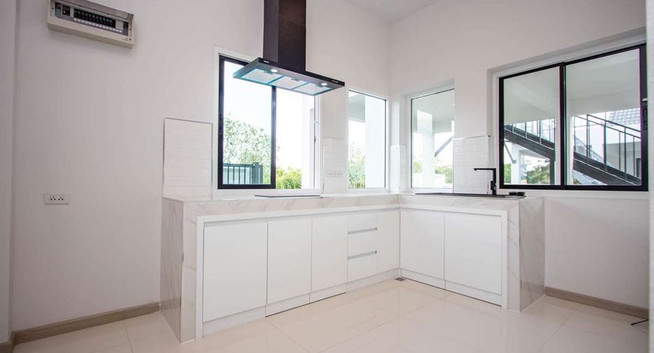 For sale 3 bedrooms house in Hang Dong, Chiang Mai