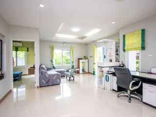 Haus zur Miete mit 4 Zimmer in San Kamphaeng, Chiang Mai