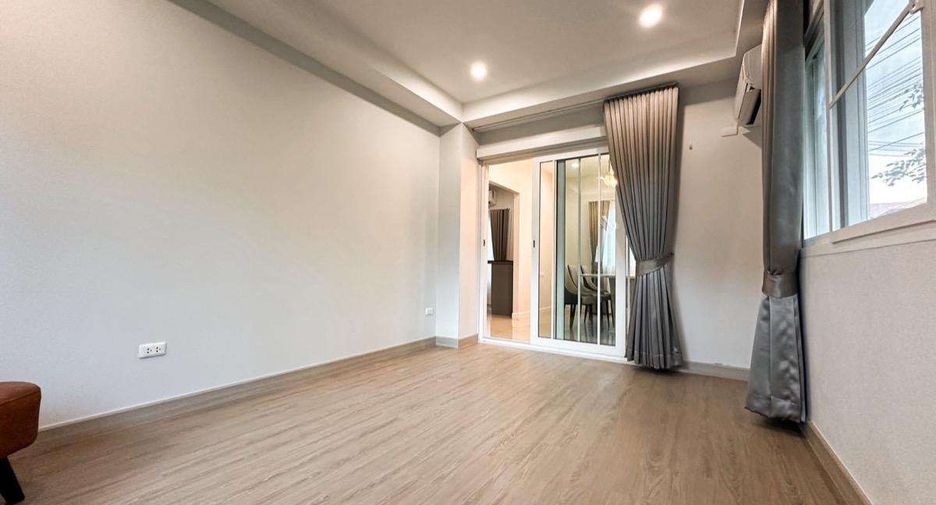 For rent 4 bedrooms house in Mae Rim, Chiang Mai