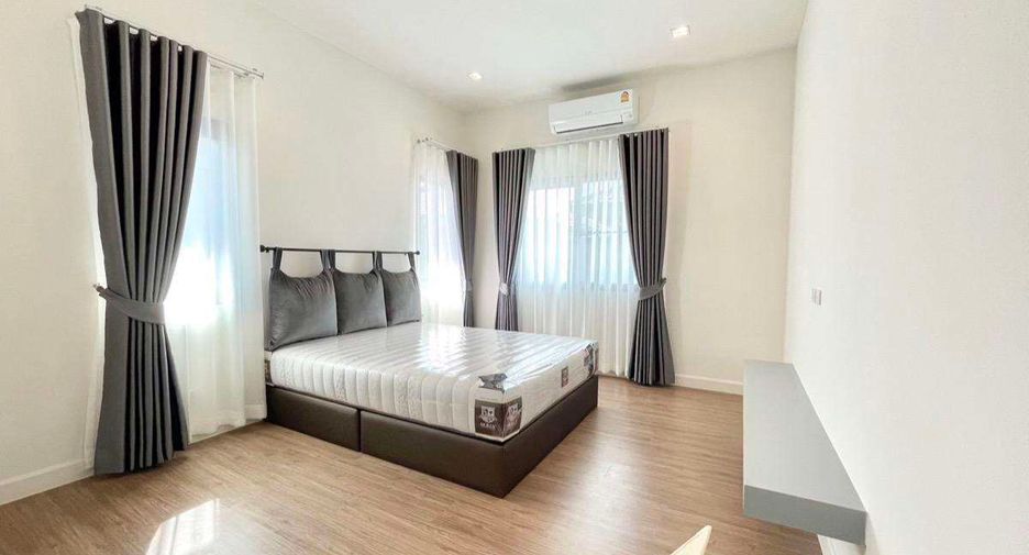 For rent 4 bedrooms house in Mae Rim, Chiang Mai