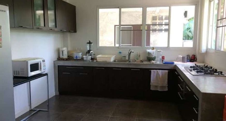 For rent 3 bedrooms house in Doi Saket, Chiang Mai